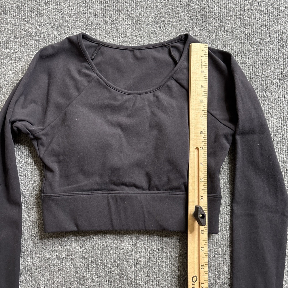 ACTA Wear Long Sleeve Crop Top Women's Size XS Thumbholes Black - Picture 3 of 6